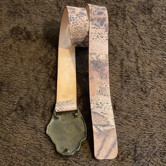 Garuglieri Animal/Reptile Print Genuine Leather Belt Size M 36’’ long strap - Picture 5 of 5